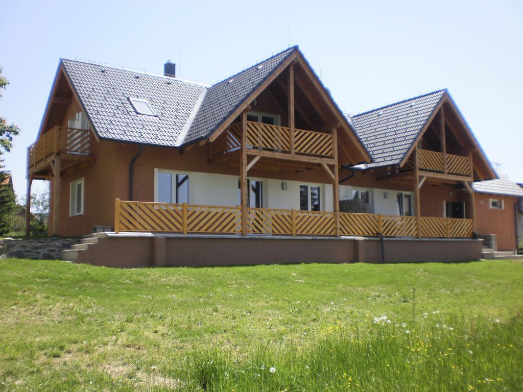 Apartmany Eva Frymburk Exterior photo